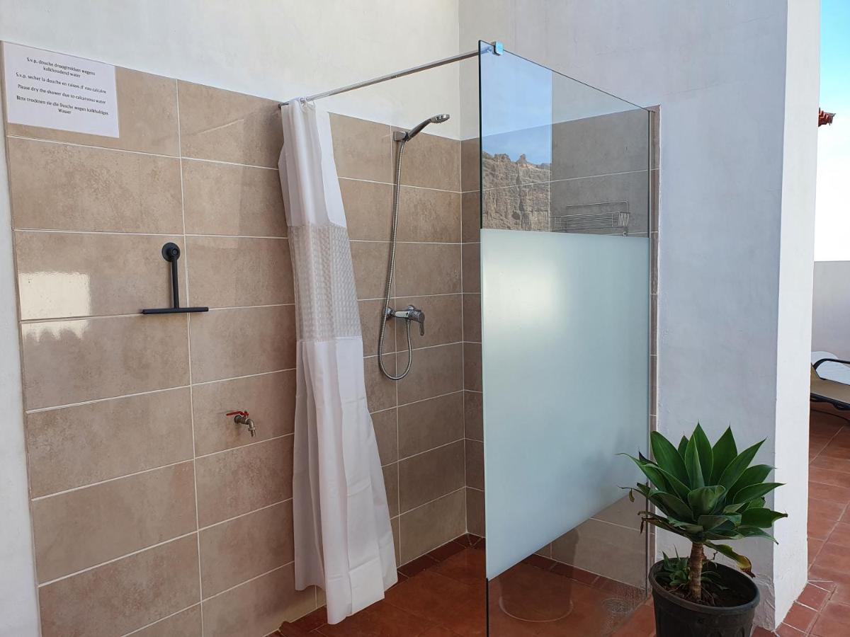 Апартаменты Penthouse De Roca In Poblado Marinero Акантиладо-де-Лос-Хигантес Экстерьер фото