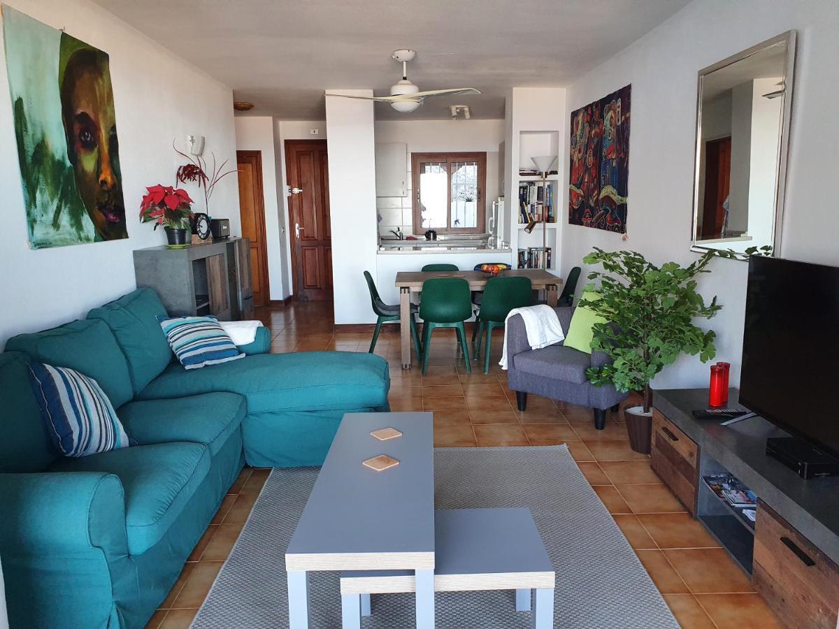 Апартаменты Penthouse De Roca In Poblado Marinero Акантиладо-де-Лос-Хигантес Экстерьер фото